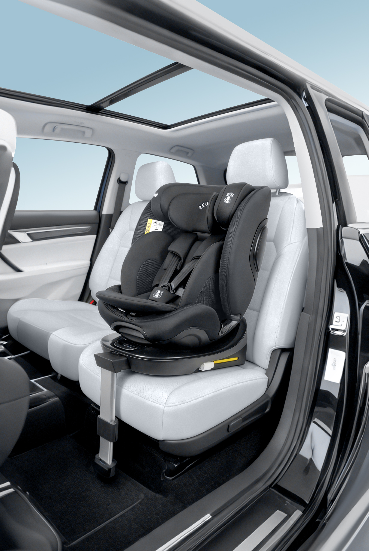 Hvad skal man gøre, hvis dit barn hader babyautostolen? 10 smarte tips til at lokke din lille